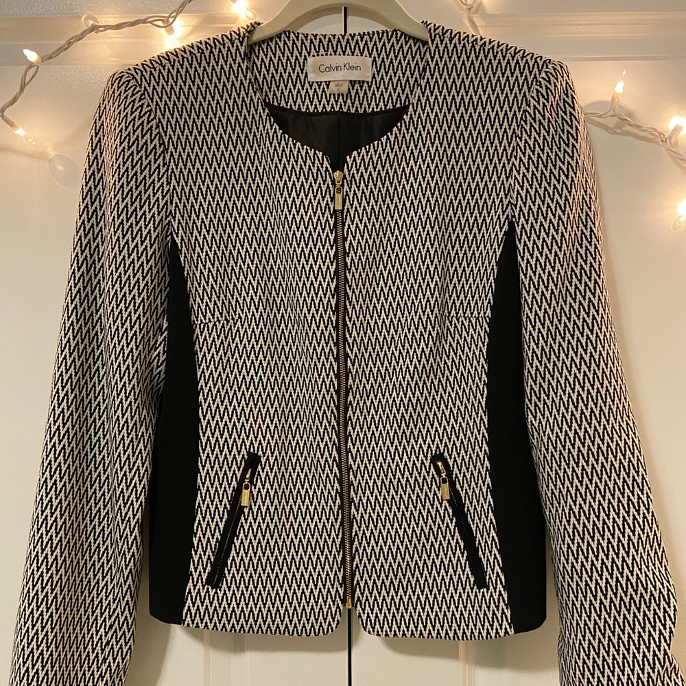 Calvin Klein blazer, black and white, size 8